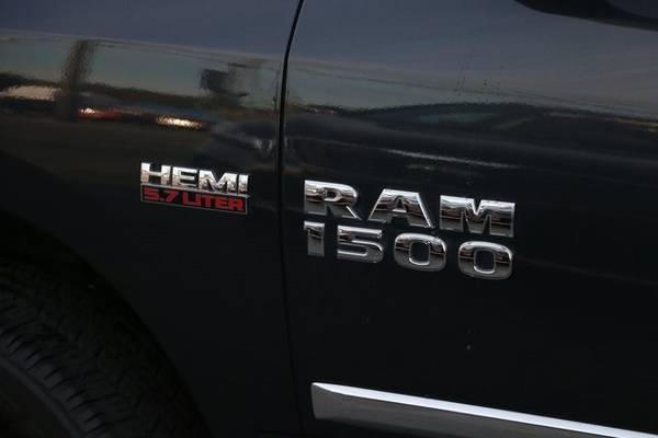 2017 Dodge Ram 1500 SLT 5.7L V8 HEMI 4WD CrewCab 4X4 PICKUP TRUCK F150 for sale in Auburn, WA – photo 11