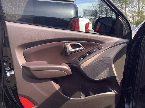 2013 Hyundai Tucson - - by dealer - vehicle automotive for sale in Lynnwood, WA – photo 10