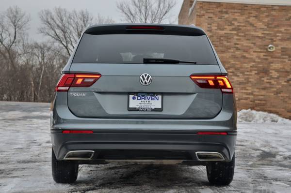 2019 Volkswagen Tiguan 2 0T S 4MOTION Platinum for sale in Oak Forest, IL – photo 7