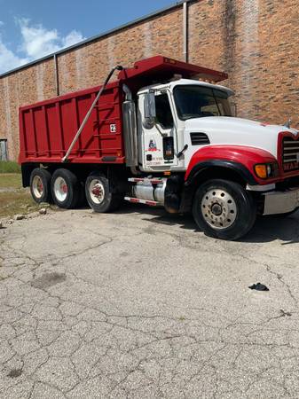 2003 Mack Dump Truck TriAxle - cars & trucks - by owner - vehicle... for sale in St. Charles, MO – photo 4