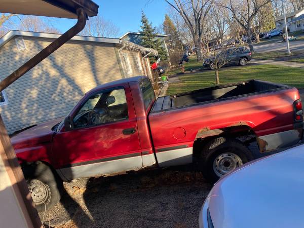DODGE RAM ** must sell ** - cars & trucks - by owner - vehicle... for sale in Bolingbrook, IL – photo 2