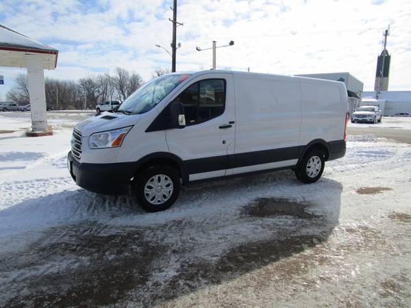 2018 Ford Transit Van T-250 130 Low Rf 9000 GVWR Swing-Out RH Dr IN for sale in Danbury, IA – photo 2