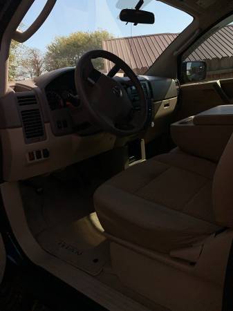 09 Nissan Titan se King Cab for sale in Parkersburg , WV – photo 10