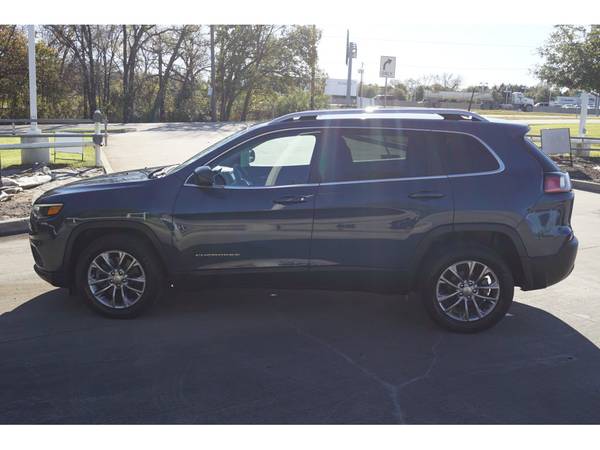 2020 Jeep Cherokee Altitude - cars & trucks - by dealer - vehicle... for sale in Denton, TX – photo 23