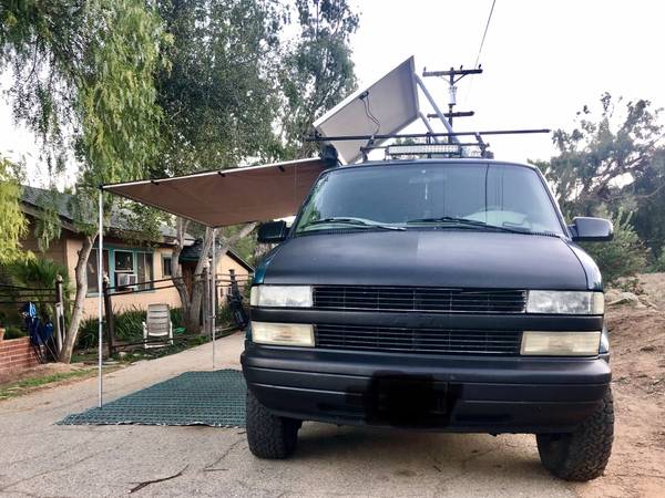 Chevy Astro 4.3L All-Wheel-Drive - cars & trucks - by owner -... for sale in Escondido, CA – photo 12