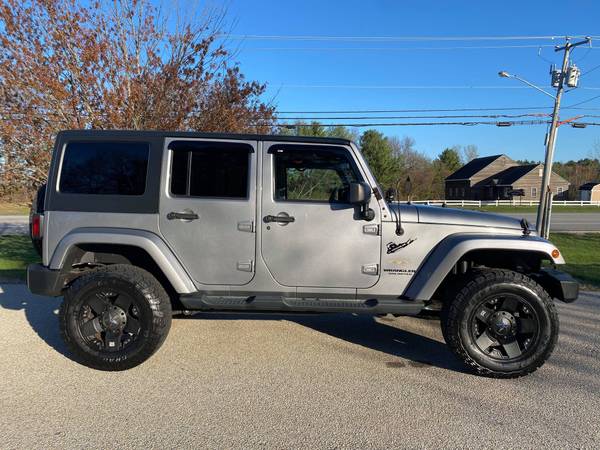 2015 Jeep wrangler Unlimited Sahara - - by dealer for sale in Hudson, VT – photo 8