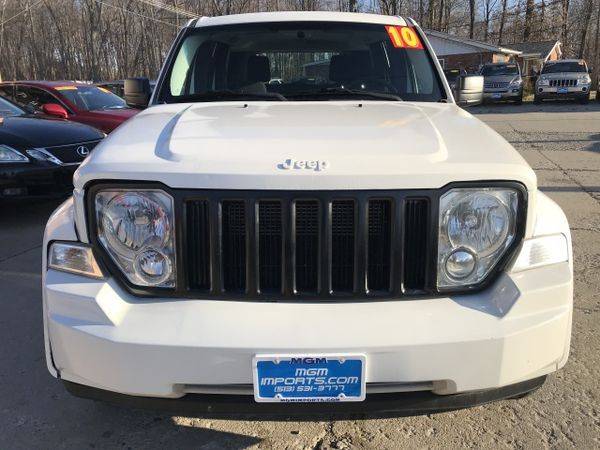 2010 Jeep Liberty Sport 4x4 Sport 4dr SUV - ALL CREDIT WELCOME! for sale in Cincinnati, OH – photo 2