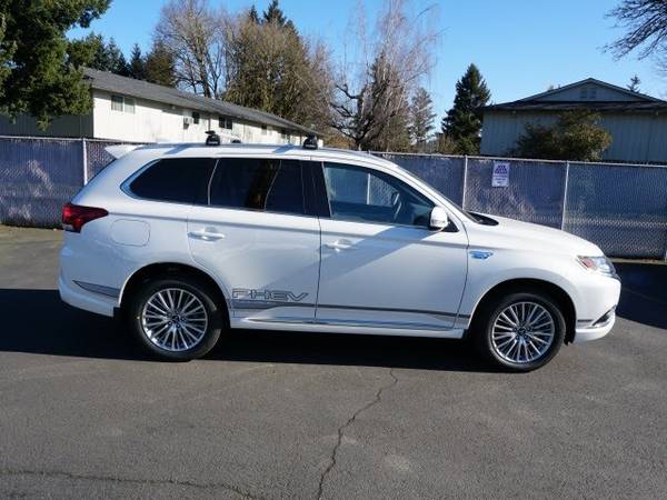 2019 Mitsubishi Outlander PHEV 4x4 4WD Electric GT SUV for sale in Milwaukie, OR – photo 9