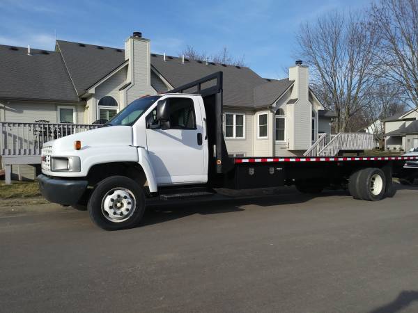 2006 GMC KODIAK 5500 (NON-CDL) 24 FLATBED - - by for sale in Other, TN