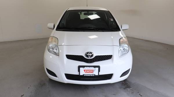 2009 Toyota Yaris 5dr HB Auto Sedan - - by dealer for sale in Springfield, OR – photo 3