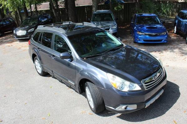 2011 *Subaru* *Outback* *2.5i* Limited Pwr Moon for sale in Charleston, SC – photo 2