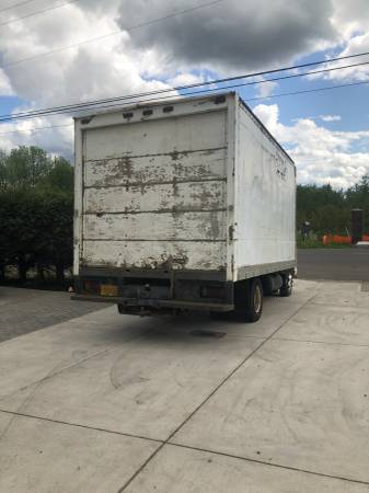 1990 Box, Moving Truck for sale in Carlton, OR – photo 3