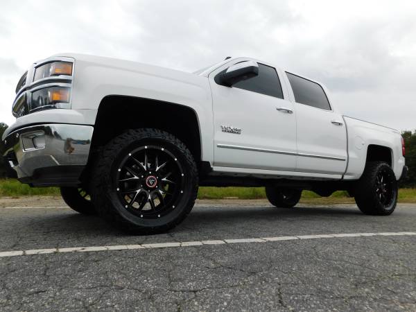 LIFTED 15 CHEVY SILVERADO 1500 LTZ CREW 4X4 20X10 NEW 33X12.50... for sale in KERNERSVILLE, NC – photo 10