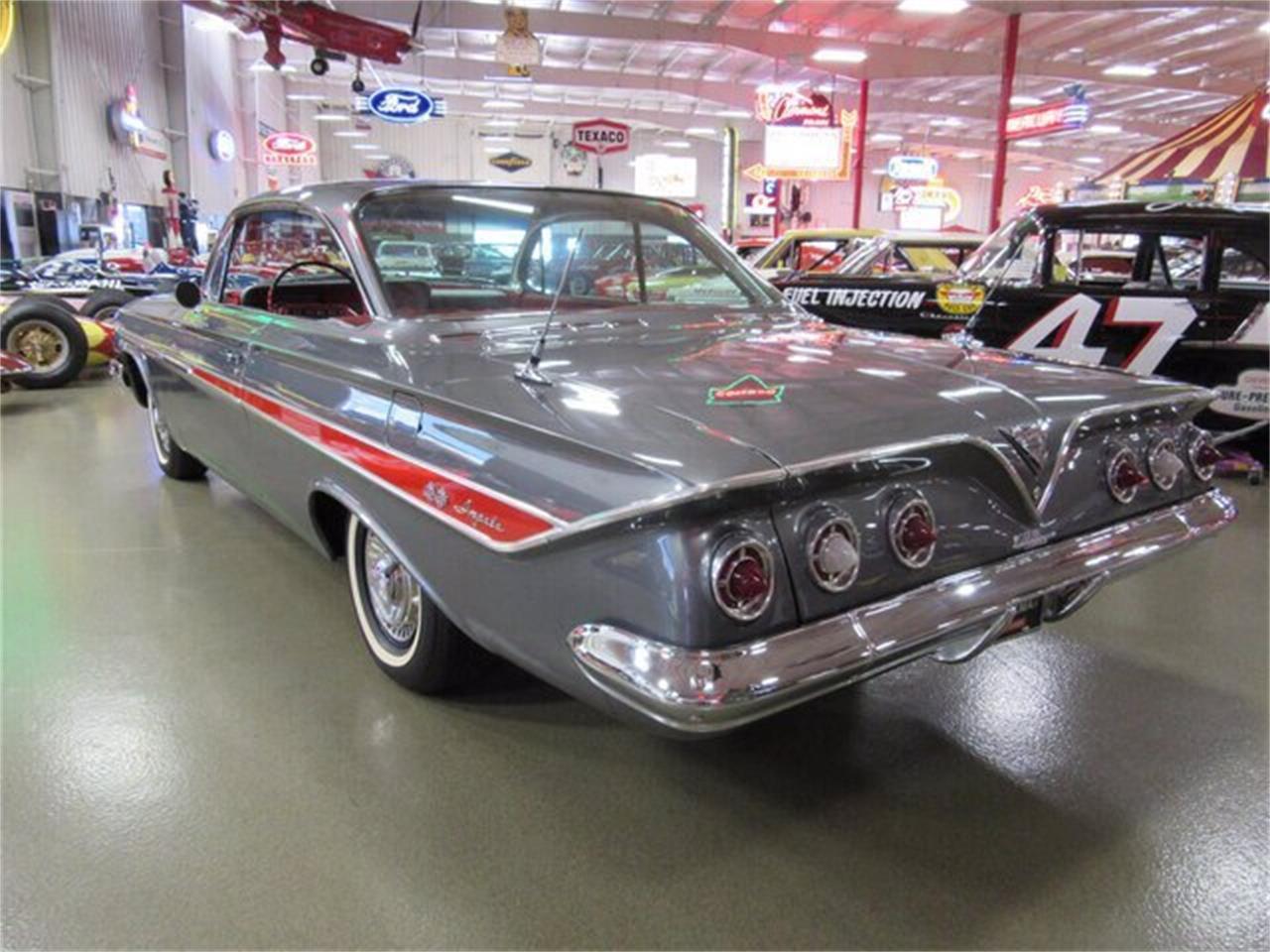1961 Chevrolet Impala SS for sale in Greenwood, IN – photo 15