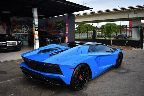 2018 Lamborghini Aventador LP 740 4 S AWD 2dr Roadster Coupe - cars for sale in Miami, CA – photo 5