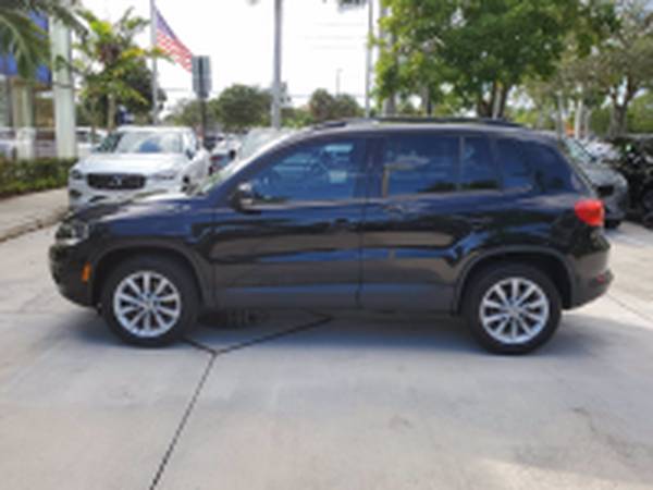 2017 *Volkswagen* *TIGUAN* *Limited w/Premium Package & - cars &... for sale in Coconut Creek, FL – photo 4