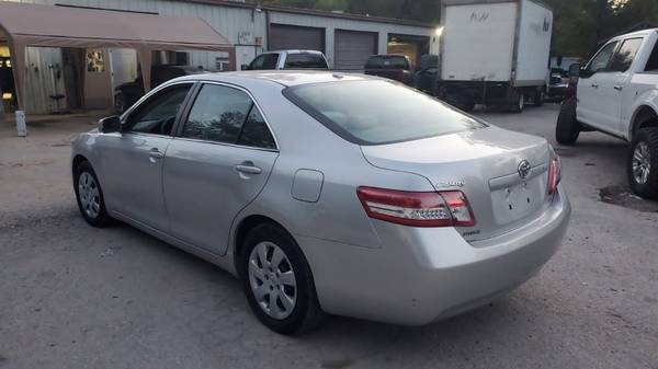 Toyota Camry - cars & trucks - by owner - vehicle automotive sale for sale in Houston, TX – photo 9