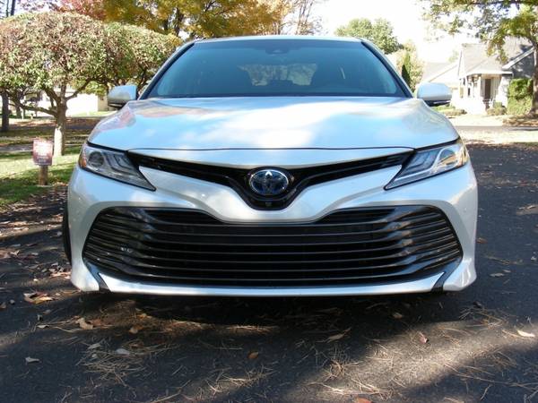 2018 Toyota Camry Hybrid XLE CVT - cars & trucks - by dealer -... for sale in College Place, MT – photo 6