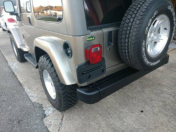 2004 Jeep Wrangler Sahara - cars & trucks - by dealer - vehicle... for sale in Cleveland, SC – photo 10