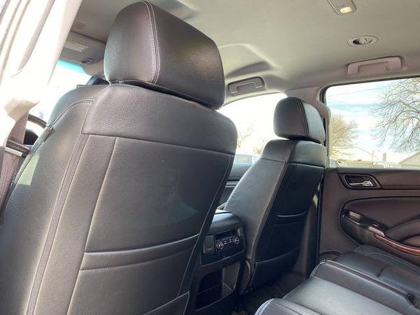 2017 Chevrolet Chevy Suburban LS Sport Utility 4D Family Owned!... for sale in Fremont, NE – photo 11