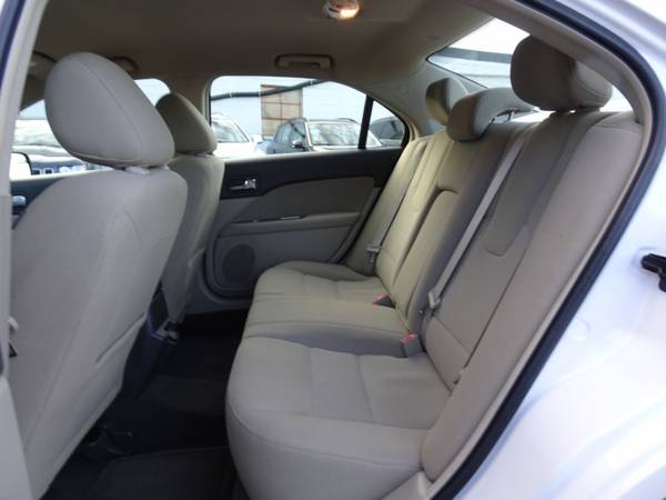 2011 Ford Fusion Hybrid FWD - cars & trucks - by dealer - vehicle... for sale in Waterloo, WI – photo 13