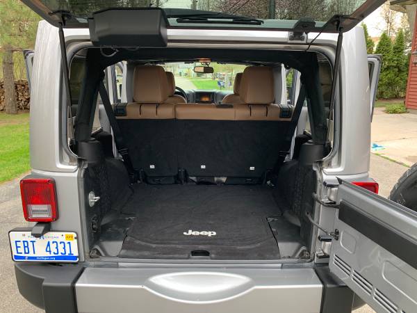 2016 Jeep Wrangler Unlimited Sahara for sale in Grosse Pointe, MI – photo 9