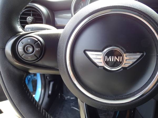 2018 MINI Hardtop 4 Door Cooper FWD - cars & trucks - by dealer -... for sale in Las Vegas, NV – photo 12