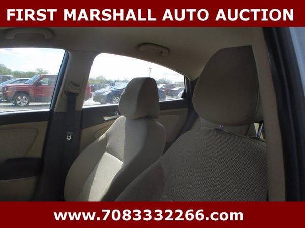 2012 Hyundai Accent GLS - Auction Pricing - - by dealer for sale in Harvey, IL – photo 4