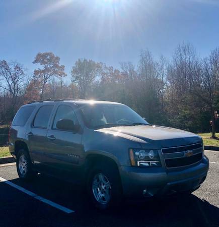 2007 Chevy TAhoe 4WD - cars & trucks - by dealer - vehicle... for sale in Fredericksburg, VA – photo 8