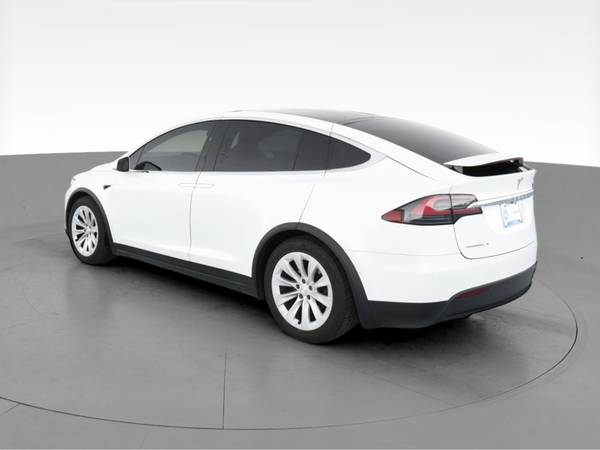 2017 Tesla Model X 75D Sport Utility 4D suv White - FINANCE ONLINE -... for sale in Providence, RI – photo 7