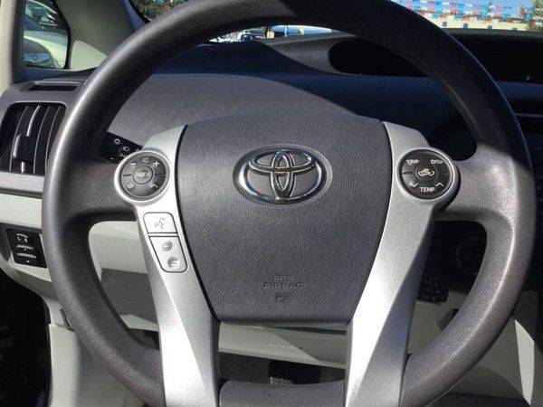 2010 Toyota Prius III 4dr Hatchback **Free Carfax on Every Car** for sale in Roseville, CA – photo 12
