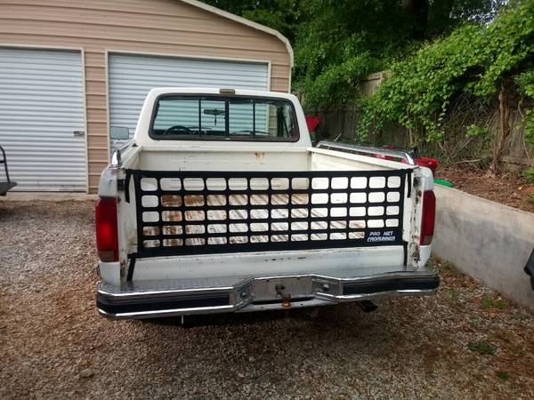 1986 Ford F-150 shortbed v8 5 8 liter rare find ! No rust automatic for sale in Senoia, GA – photo 5