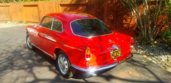Alfa Romeo Giulietta Sprint Coupe, 1960 - cars & trucks - by owner -... for sale in Belmont, CA – photo 5