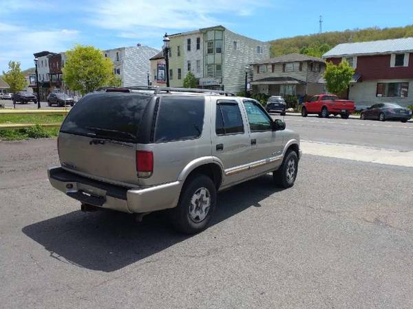 2004 Chevy blazer for sale in Mahanoy City, PA – photo 8