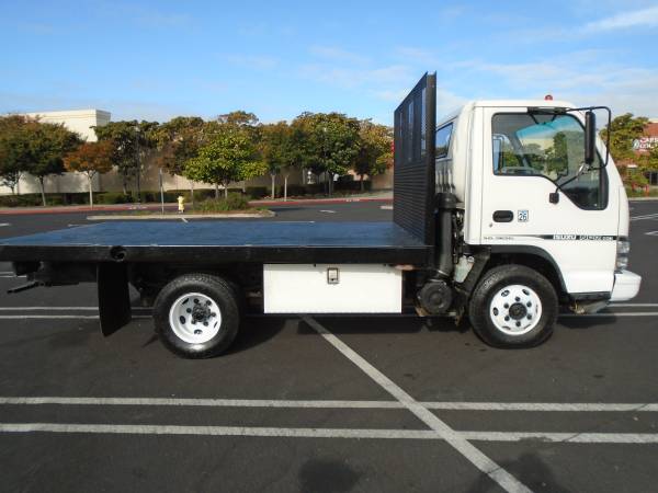 2007 ISUZU NPR HD WITH 12' FLAT BED for sale in San Leandro, CA – photo 2