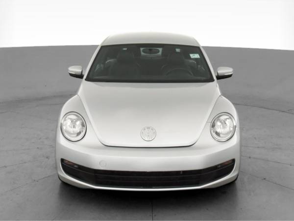2013 VW Volkswagen Beetle 2.5L Hatchback 2D hatchback Silver -... for sale in Youngstown, OH – photo 17