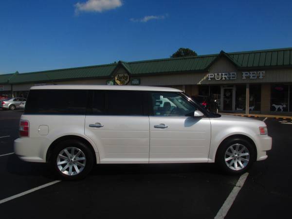 2009 Ford Flex SEL 3rd Row Seat V6*autoworldil.com* ""PRICED REDUCED"" for sale in Carbondale, IL – photo 6