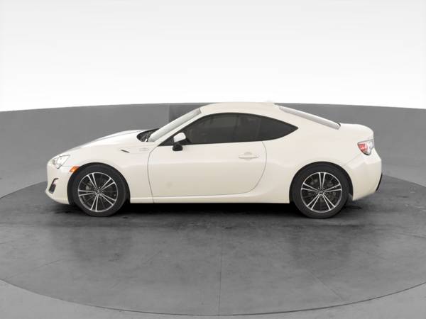 2015 Scion FRS Coupe 2D coupe White - FINANCE ONLINE - cars & trucks... for sale in Atlanta, CA – photo 5