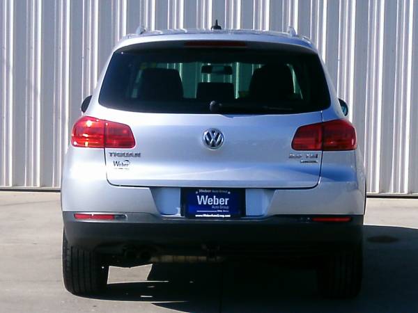 2013 Volkswagen Tiguan-Heated Leather! Excellent Condition! - cars &... for sale in Silvis, IA – photo 6