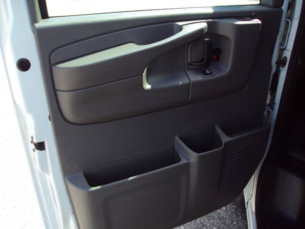 2009 GMC Savana Cargo Van AWD 1500 Dual Cargo Doors for sale in Other, WA – photo 17