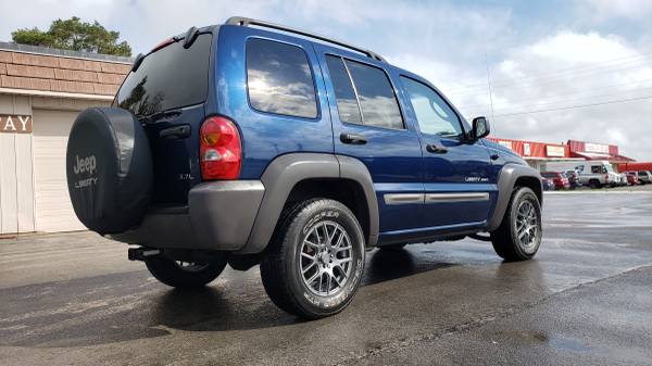 2002 Jeep Liberty Sport 4x4 5, 750 - - by dealer for sale in Muncie, IN – photo 6