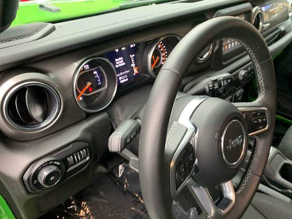 🤩 🤩 2019 JEEP WRANGLER UNLIMITED SAHARA 🤩 🤩 for sale in Hudson, NH – photo 9