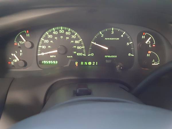 2001 Lincoln Navigator for sale in Lakewood, WA – photo 8