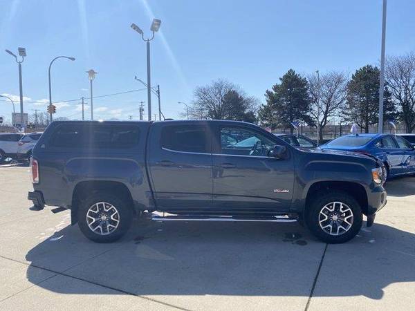 2019 GMC Canyon truck 4WD All Terrain with Cloth - GMC Dark Sky for sale in St Clair Shrs, MI – photo 9