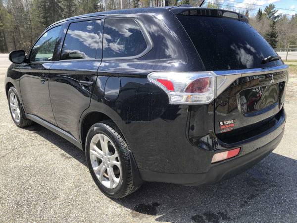 2014 Mitsubishi Outlander SE SE S-AWC - - by dealer for sale in Other, ME – photo 4