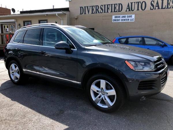 2013 Volkswagen Touareg TDI Lux CALL OR TEXT TODAY! - cars & trucks... for sale in Cleveland, OH – photo 3