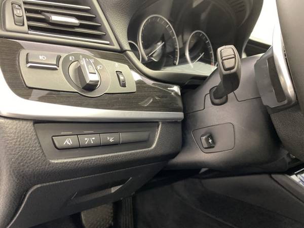 2012 BMW 5 Series 550i with M Pckg! Fully Loaded! $246/mo Est. for sale in Streamwood, IL – photo 17