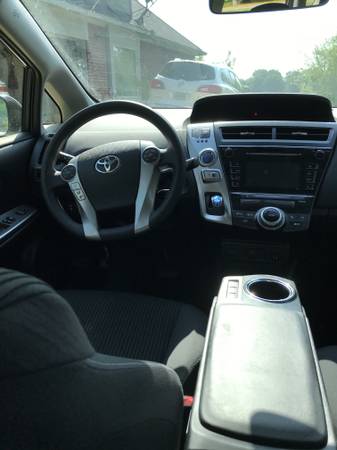 2016 Toyota Prius V 1 Owner 44mpg city for sale in Benton, LA – photo 9