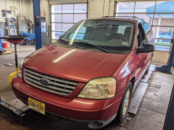 2004 Ford Freestar *Low Miles* - cars & trucks - by owner - vehicle... for sale in Carteret, NJ – photo 3