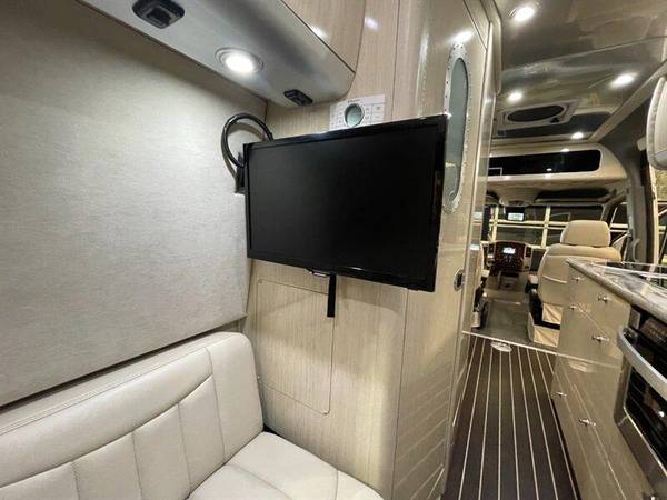 2015 Mercedes-Benz Sprinter 3500 Airstream Interstate Extended Grand for sale in Gladstone, OR – photo 14